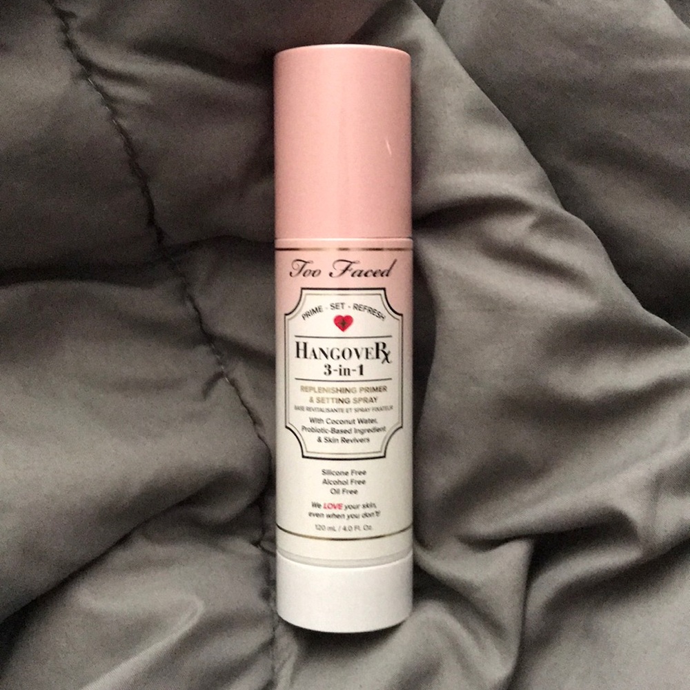 Too Faced | Hangover 3 in 1 Setting Spray